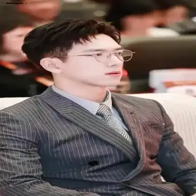 杜芳文